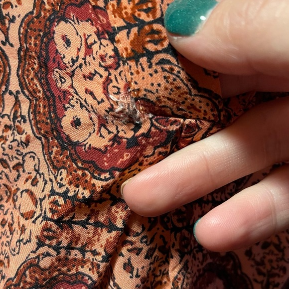 blouse - Picture 5 of 5